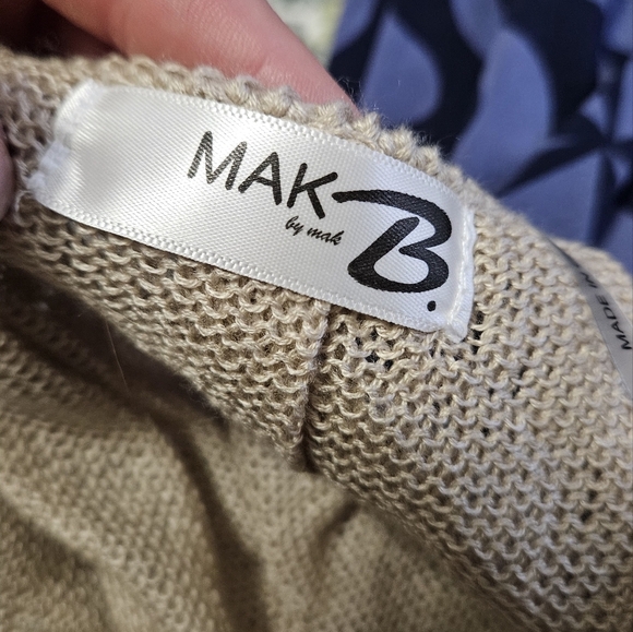 MAK BY MAK B Asymmetrical Crochet Top In Tan/beige. Size Small - Picture 2 of 13